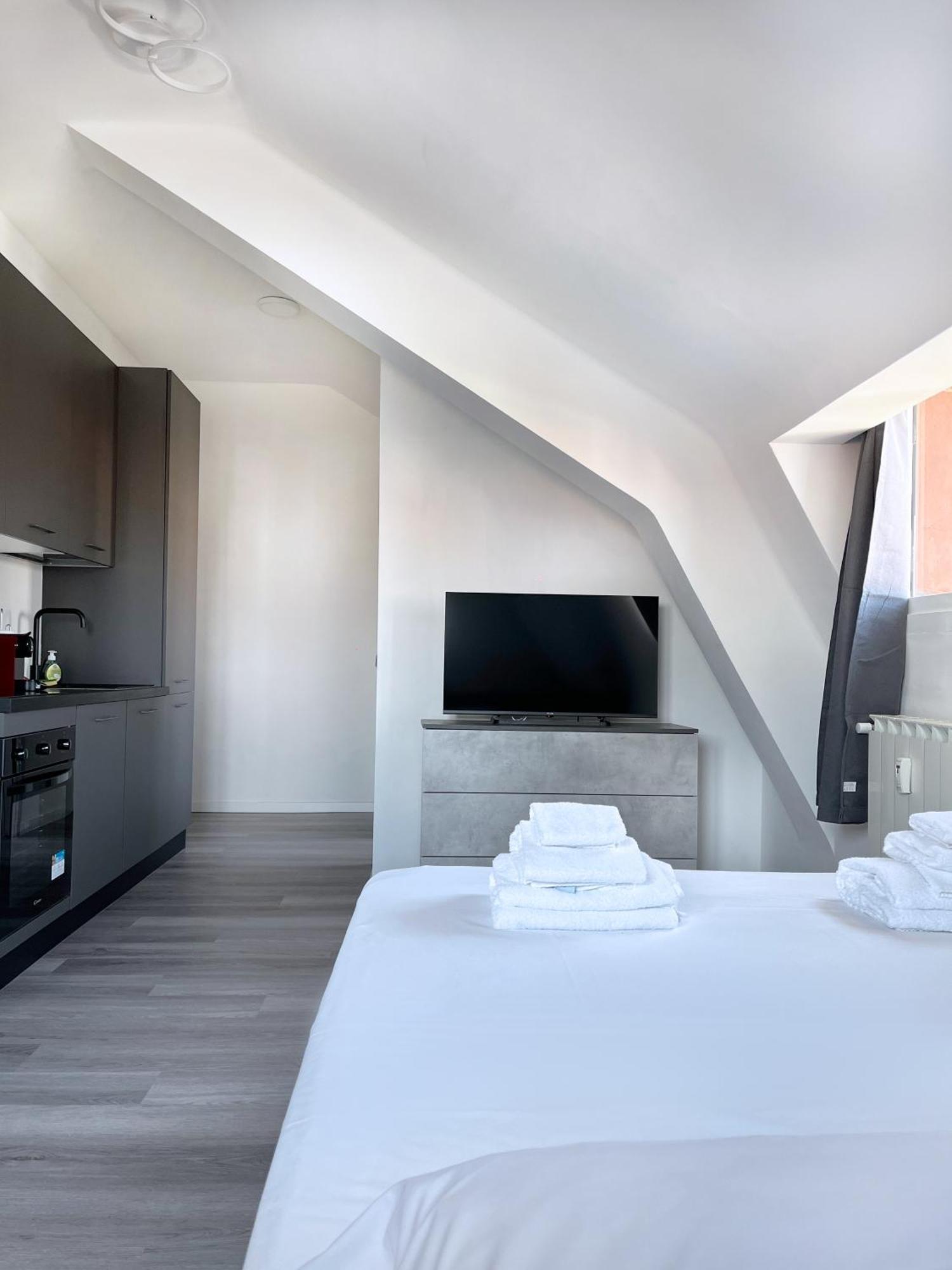 House Crocetta Lägenhet Milano Exteriör bild
